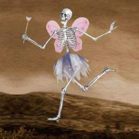 when u're dead inside but still trying to be there for everyone in your life Skeleton Fairy, Skeleton Pics, Silly Skeleton, Cartoon Profile Pictures, The Skeleton, Hippie Wallpaper, Really Funny Pictures, Daily Affirmations, Cute Cartoon Wallpapers