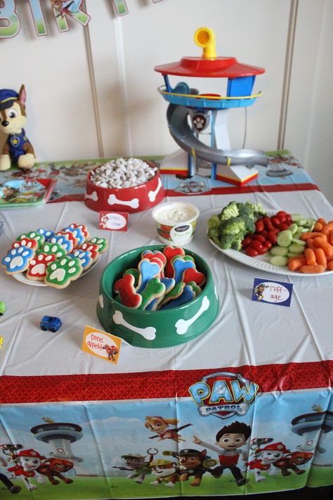 Paw Patrol Birthday Party Food Ideas Pup Party, Paw Patrol Party Ideas, Paw Patrol Birthday Party Ideas, Paw Patrol Party Decorations, Paw Patrol Birthday Theme, Kids Birthday Party Food, Friend Party, Paw Party, Paw Patrol Birthday Cake