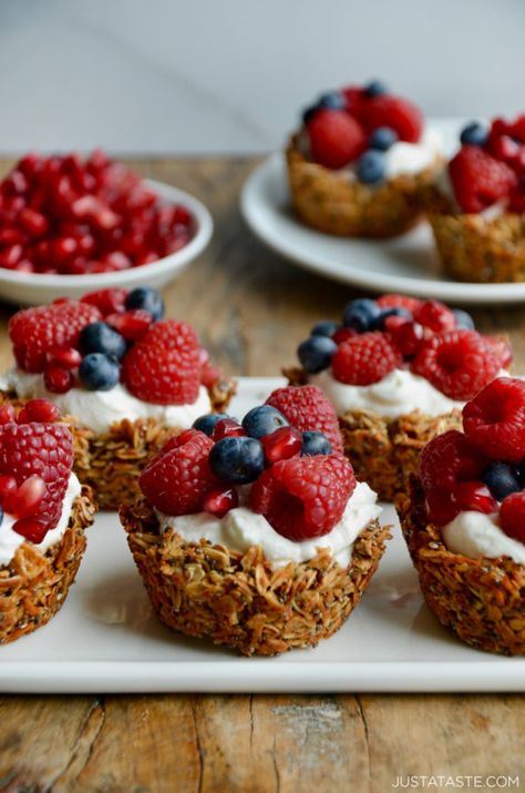 Granola Cups, Bread Pudding With Apples, Peanut Butter Granola, Just A Taste, Muffin Tin Recipes, Caramel Recipes, Granola Recipes, Muffin Tin, Breakfast Brunch Recipes