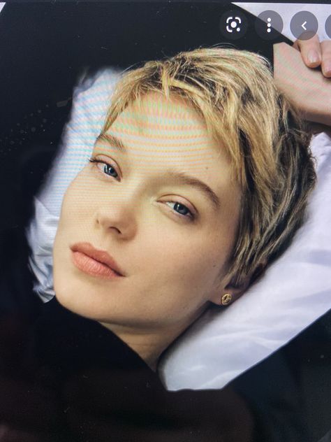 Lea Seydoux Hair Short, Lea Seydoux Pixie, Lea Seydoux Hair, Short Blonde Pixie, Pixie Bob Hairstyles, Hairstyle Names, Hot Haircuts, Pixie Cut With Bangs, New Hair Do