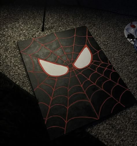 Goth Paintings Easy, Canvas Painting Ideas Black Background, Painting Ideas Spiderman, Black Painting Ideas, Spiderman Canvas Painting, Spiderman Cards, Spiderman Canvas Art, Spider Man Painting, Marvel Crafts