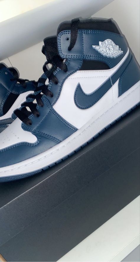 Blue Air Force 1 High Top, Navy Blue Jordans, Navy Jordans, Air Jordans Blue, Jordans Blue, Blue Air Jordan 1, Jordan 1 Blue, Nike Shoes Air Force, Trendy Shoes Sneakers