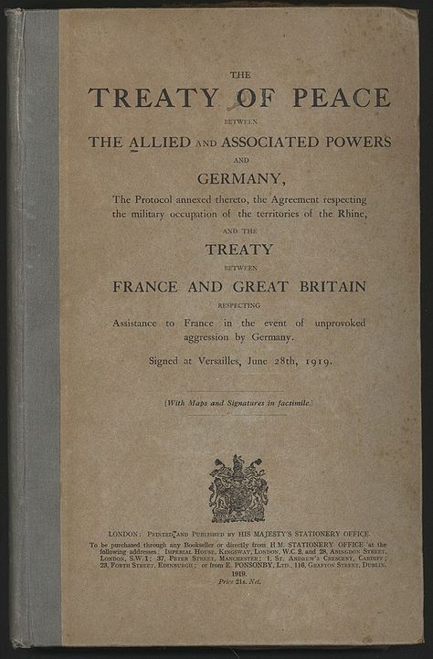 Victorian Items, Performance Task, Ancient Egypt Pyramids, Medicine Art, Robert The Bruce, Treaty Of Versailles, Famous Warriors, Photography Space, Egypt Pyramids