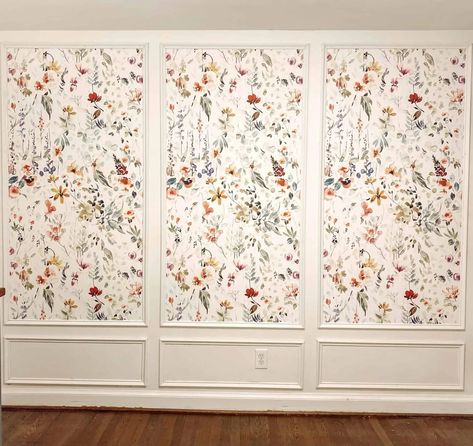 Framed Wallpaper Panels, Big Girl Bedrooms, Framed Wallpaper, Big Girl Rooms, Wallpaper Living Room, Room Wallpaper, Wallpaper Panels, Diy Frame, Girl Room