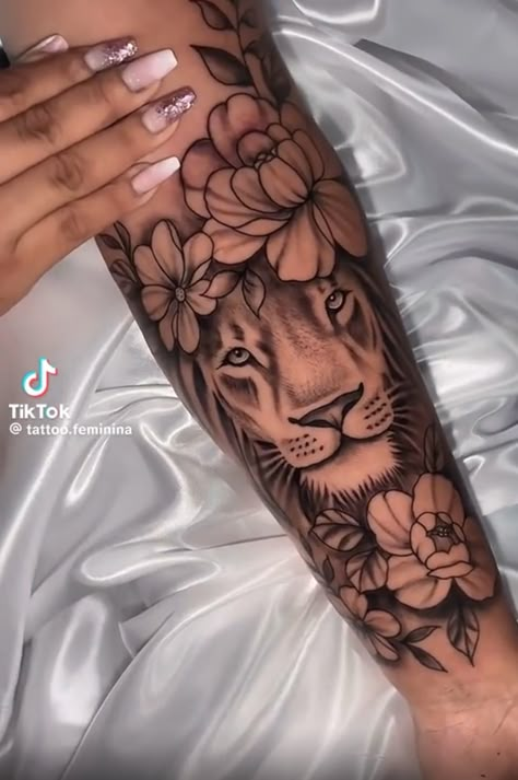 Lioness Tattoo For Women Forearm, Leo Forearm Tattoo Women, Lion Tattoo For Women Forearm, Lion Forearm Tattoo Women, Dedication Tattoos, Cool Animal Tattoos, Lion Arm Tattoo, Minnie Tattoo, Lower Arm Tattoos