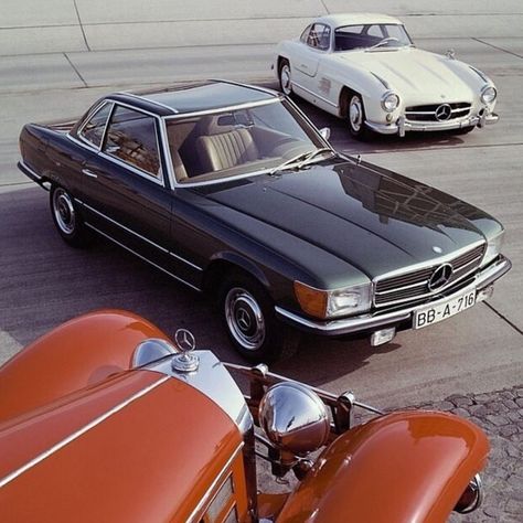 Mercedes Classic Cars, Mercedes Classic, Mercedes Benz 500, Old Mercedes, Carros Vintage, Mercedes Sls, Old Vintage Cars, Bmw Classic Cars, Auto Retro