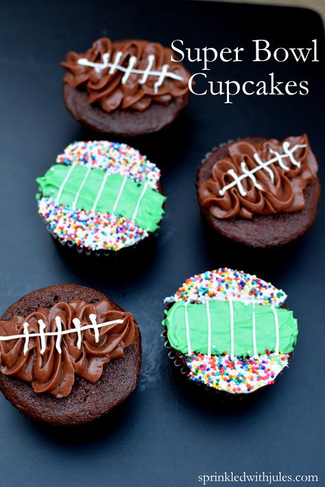 Super Bowl Chocolate Cupcakes Cupcakes Tutorial Desserts Superbowl, Football Themed Desserts, Super Bowl Cupcake, Bowl Desserts, Dessert Nachos, Superbowl Desserts, Football Cupcakes, Healthy Superbowl Snacks, Bowl Party Food