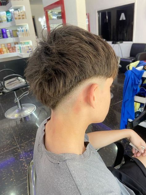 V Fade Mullet, Mid V Fade, Mid Fade En V, Low Fade En V, Low Fade Haircut Men's, Drop Fade, Low Fade Haircut, Mid Fade, Low Fade