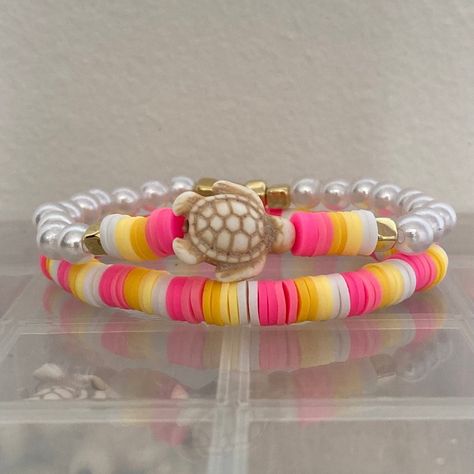 Summer Preppy Bracelets, Preppy Necklaces Beaded, Clay Bead Bracelet Set, Bracelets Clay, Paper Daisies, Make Clay Beads, Bracelet Business, Diy Paper Flowers, Clay Bracelets