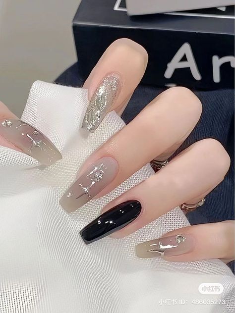 New Year Nails, Summer Nail Ideas, Makeup Tip, Beauty Hacks Nails, Asian Nails, Spring Nail Designs, Beauty Nails Design, Casual Nails, Blush Nails