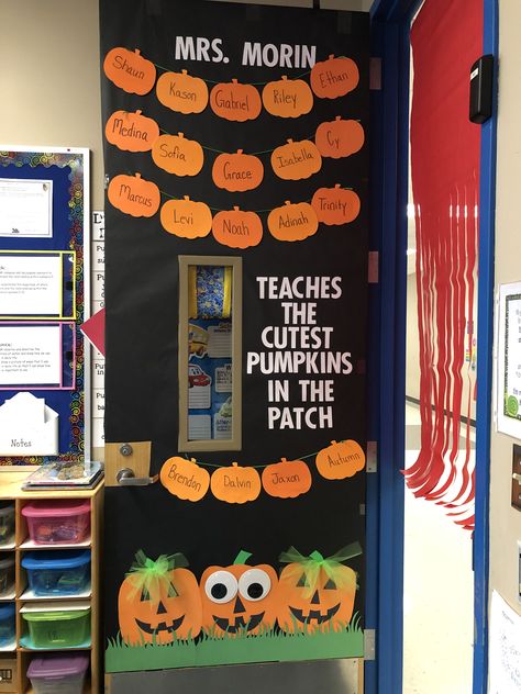 Halloween, Fall Classroom door decoration Fall School Doors, Thanksgiving Classroom Door, Halloween Door Decorations Classroom, Fall Classroom Door, Halloween Classroom Door, Halloween Classroom Decorations, Thanksgiving Classroom, Fall Classroom Decorations, Halloween Crafts Preschool