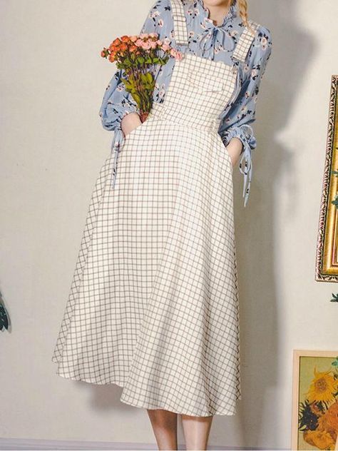 Casual Long Dresses, Outfits Vintage, Cottagecore Outfits, Overall Skirt, Clothes Vintage, Cottagecore Fashion, Be Back Soon, Modest Fashion Outfits, Vintage Casual