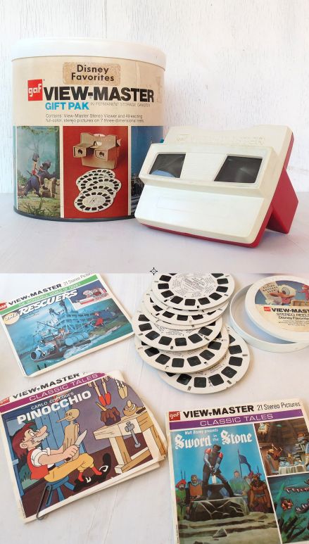 View master camera and bucket of reels~Images © Catherine VonEschen (Etsy) Vintage View, 70s Toys, Masters Gift, Old School Toys, Childhood Memories 70s, View Master, Disney Favorites, Vintage Memory, Gift Pack