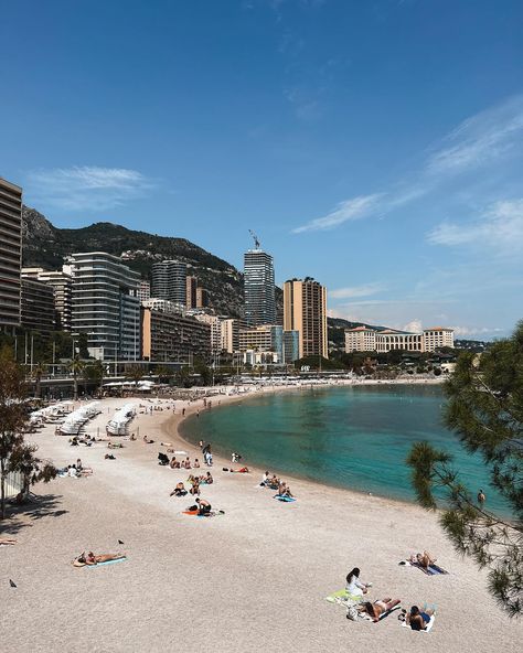 beach day in Monaco 🐚🌞 one of my favorite places in Monaco is the beach “Plage Larvotto”. Although this beach has been artificially created, it is still amazing in my opinion. Along the promenade there are many good restaurants, bars & cafés, we chose „Miami Plage“ and had a nice lunch there with great views (as always in Monaco) 🤭 In the evening there are also a lot of parties around the area there 🍹 📍 Plage Larvotto, Monaco #monaco #monacobeach #larvotto #montecarlo #cotedazur #cotedazu... Monaco Beach, Good Restaurants, As Monaco, Cote D’azur, In My Opinion, My Opinions, Monte Carlo, Great View, Beach Day