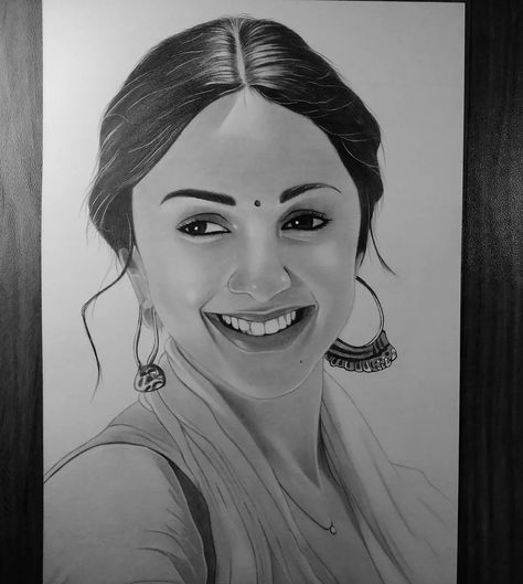 Kiara Advani Pencil Drawing, Kiara Advani Sketch Pencil, Potrait Sketch Beginner, Kiara Advani Sketch, Virat Kohli Portrait Photography, Beautiful Pencil Sketches, Shani Dev, Sketch Images, Doddle Art