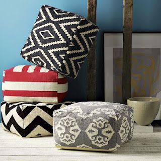 DIY floor poufs using THREE DOLLAR ikea rug Ikea Mats, Cushions Ideas, Ikea Rug, Cushion Ideas, Tv Area, Diy Sy, Diy Cushions, Floor Pouf, Costura Diy