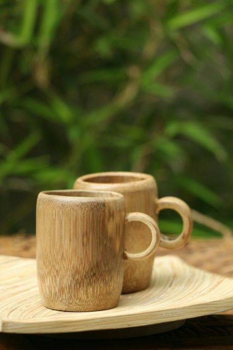 Bamboo Cup Design, Bamboo Design Ideas, Bamboo Candle Holder, Bamboo Furniture Diy, Diy Hanging Chair, Diy Bamboo, Bamboo Diy, Bamboo Planter, Bamboo Wind Chimes