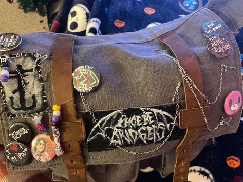 Messanger Bag, Patch Pants, Cute Luggage, Bag Patches, Punk Patches, Battle Jacket, Bag Pins, Backpack Decoration, Bags For Teens