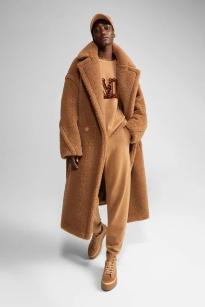 Teddy Bear Coat Outfit, Max Mara Teddy Coat, Teddy Bear Icon, Teddy Coat Outfit, Bear Icon, Teddy Bear Coat, Bear Jacket, Bear Coat, Wool Overcoat