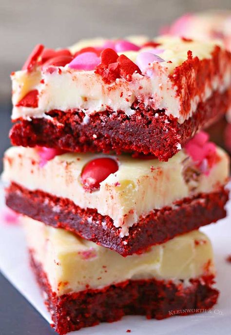 Valentine Red Velvet Brownies are a thick and chewy brownie recipe topped with white chocolate frosting and Valentine sprinkles. Perfect for your sweetie. Red Velvet Brownies Recipe, Valentines Red Velvet, Velvet Desserts, Chewy Brownies Recipe, Red Velvet Desserts, Velvet Brownies, Valentines Recipes Desserts, Red Desserts, Red Velvet Brownies