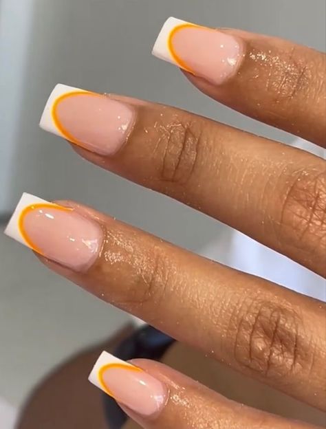 Short Nails White, Cute Nail Colors, Chic Nail Designs, French Tip Nail Designs, Acrylic Nail Set, Nails Aesthetic, Short Square Acrylic Nails, Nails White, Short Acrylic