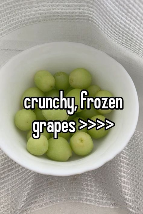 Crunchy Grapes, Coquette White, Frozen Grapes, Pink Coquette, Food Obsession, Pretty Food, Food Cravings, Aesthetic Food, Not Mine