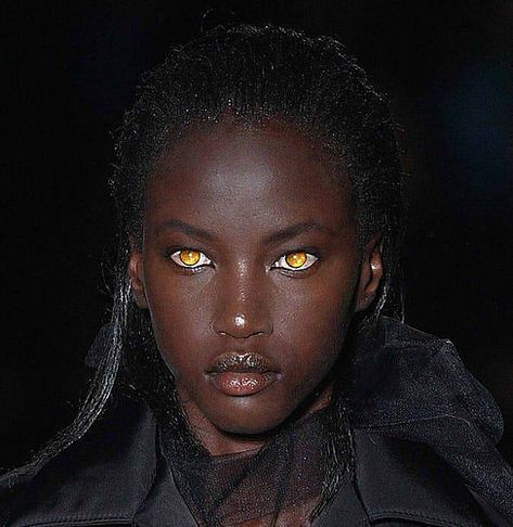 Photo | #Eyes JAM - 3rdeyechakra: op @driflloon | Mesmerising Eyes | Flickr Foto Portrait, Yellow Eyes, African Beauty, 영감을 주는 캐릭터, Black Women Art, Interesting Faces, Black Is Beautiful, Beautiful Eyes, Eye Color