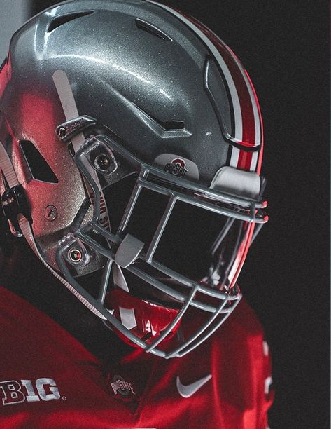 Ohio State Buckeyes Football Wallpaper, Ohio State Football Helmet, Ohio State Helmet, Ohio State Wallpaper, Nfl Wallpaper, Football Numbers, Ncaa Football Teams, Buckeye Nation, Ohio State Buckeyes Football