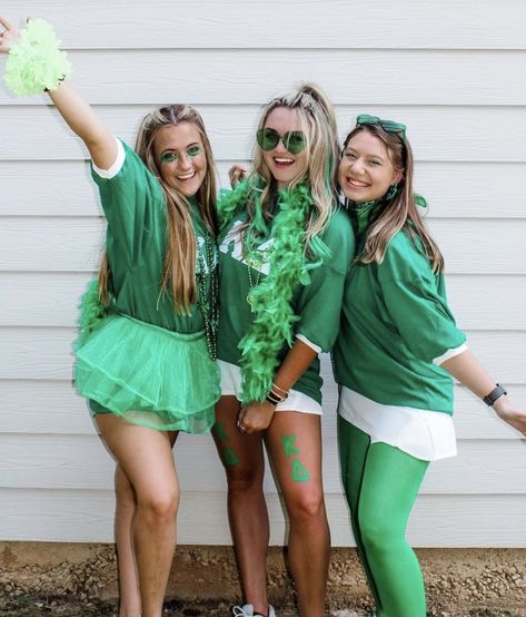 Spirit Week Green Day, Green Team Outfits, Green Team Camp Outfits, Green And White Day Spirit Week, All Green Outfit Spirit Week, Homecoming School Spirit Outfits, Green Out Football Game Outfit, Green Out Outfits Spirit Week, Green Football Game Outfit