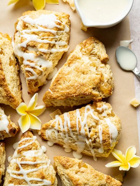 Recipes Using Dried Pineapple, Pineapple Scones, Coconut Cream Filling, Pineapple Fritters, Pineapple Breakfast, Sweet Scones, Banana Scones, English Scones, Candied Pineapple