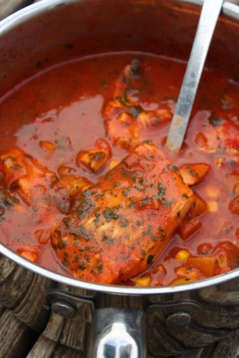 One Pot Fish Recipes, Spicy Fish Recipes, Moroccan Sauce, Slow Cooker Fish Recipes, Moroccan Fish Recipe, Frozen Fish Recipes, Cookbook Inspiration, 2023 Meals, Moroccan Fish