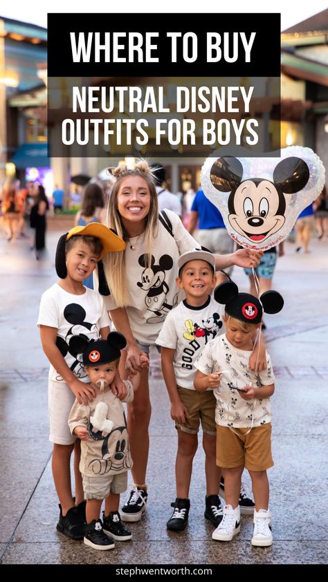 Disney World Family Outfits, Mommy And Me Disney Outfits, Mommy And Me Disney, Disney Outfits Winter, Family Disney Outfits, Disney Toddler Outfits, Disneyworld Outfits, Baby Boy Disney, Kids Disney Outfits