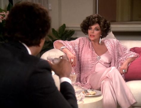 Dynasty Aesthetic 80s, Joan Collins 80s, Rich Old Lady, Dynasty Aesthetic, Dynasty 80s, Ring Around The Moon, Dynasty Tv Show, Denver Clan, Apple Body Shape Outfits