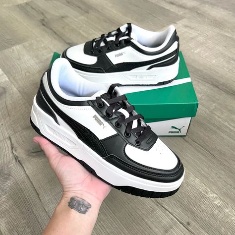 Puma Cali Dream Platform In Black And White Size 8.5 Women’s! These Are Some Of My Favs!! The Box Has A Tiny Bit Of Damage But Nothing Bad. See Pics. I Ship The Day Of Order If Possible!! Puma Cali, Shoes Puma, Puma White, Puma Shoes, Pumas Shoes, Womens Shoes Sneakers, Cali, Sneakers Fashion, White And Black