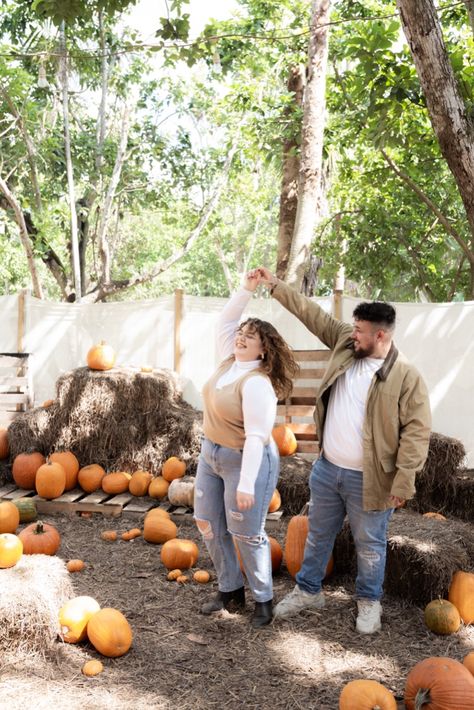 plus size fall couple photoshoot #plusizephotoshoot #plussizecouple #fallcoupleshoot #fallphotoshoot Fall Couple Photoshoot Outfit Ideas, Plus Size Photoshoot, Couple Photoshoot Outfit Ideas, Pumpkin Patch Photography, Plus Size Photography, Fall Couple Pictures, Pumpkin Patch Photoshoot, Fall Couple Photos, Pumpkin Patch Pictures