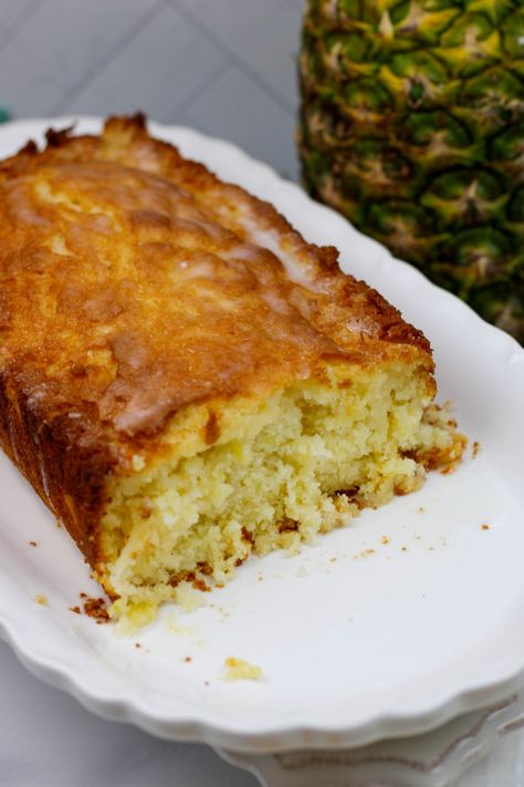 Pineapple Bread - Happy Homeschool Nest Carrot Zucchini Bread, Pineapple Bread, Cherry Bread, Pineapple Glaze, Mid Morning Snack, Morning Snack, Bread Mix, Banana Nut, Sweet Breads