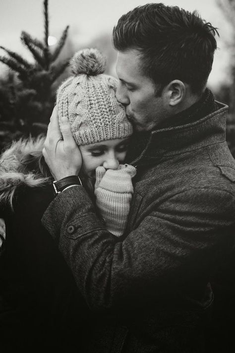 kissing the top of my head or forehead. That screams I LOVE YOU in the softest, sweetest, quietest and most assuring way. Traditions For Couples, Shooting Couple, Anais Nin, England Wedding, Winter Engagement, Stay Young, Makes You Beautiful, The Perfect Guy, Photo Couple