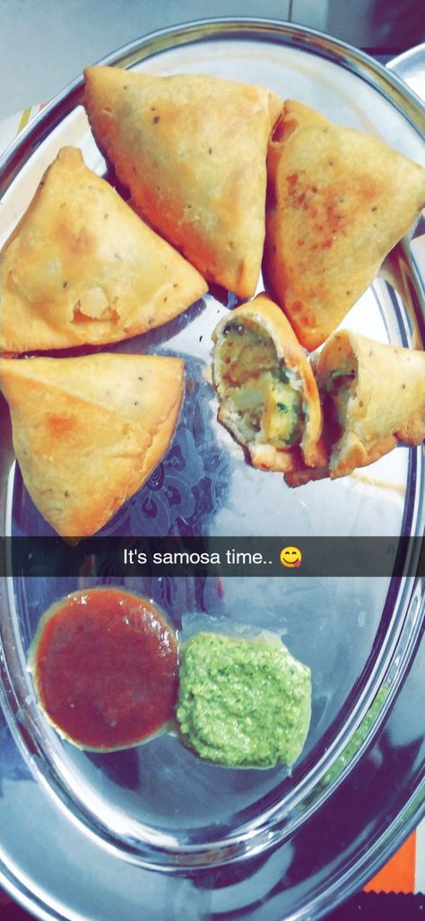 Samosa Snap, Samosa, Snap Food, Ethnic Recipes, Quick Saves