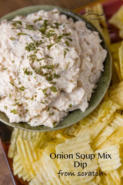 Onion Soup Mix Dip in a green bowl surrounded by potato chips Onion Soup Mix Dip, Appetizer Party, Marinated Pork Chops, Delicious Dips, Cream Dip, Fantastic Recipes, Salsa Recipes, Diy Easy Recipes, Marinated Pork