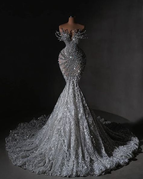 Dress With Crystals, Cheap Prom Dresses Online, Glam Wedding Dress, Sparkly Prom Dresses, Gorgeous Prom Dresses, Classy Wedding Dress, Prom Girl Dresses, Stylish Wedding Dresses, Pretty Wedding Dresses