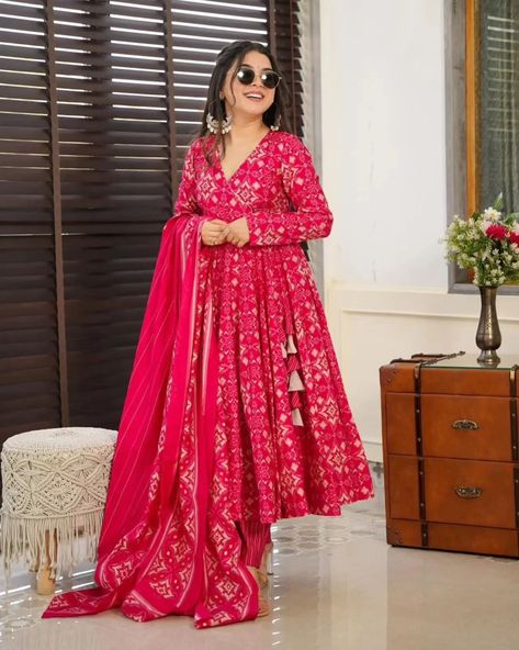 ✨️Chasni...✨️ Introducing the Takshvi Pink Muslin Digital Printed Anarkali Suit Set. Perfect for any occasion, this exquisite ensemble combines traditional charm with modern flair. Shop now at www.trinaari.in and enjoy 5% off with code FIRST05. Don't miss out! Product Name: Takshvi Pink Muslin Digital Printed Anarkali Suit Set To shop now visit our website www.trinaari.in #SundarNaariWithTrinaari #reelsinstagram #reels #instagram #anarkali #anarkalisuits #wedding #weddingdress #indian #in... Organza Anarkali Dress, Organza Anarkali, Pink Anarkali Suits, Printed Anarkali Suits, Patiyala Dress, Pink Anarkali, Printed Anarkali, Rani Pink, Lehenga Suit