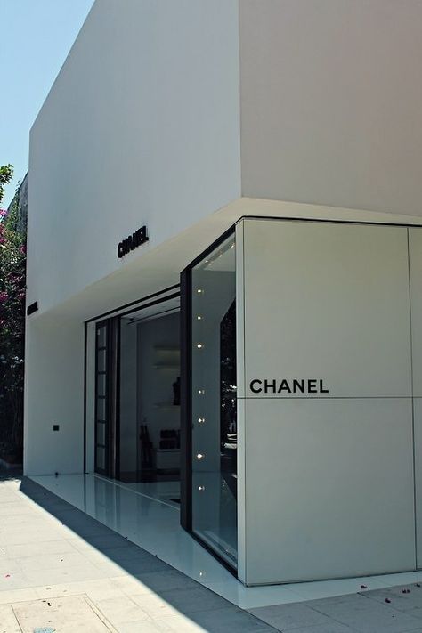 Chanel. Retail Facade, Shop Facade, Chanel Store, Shop Fronts, Shop Front, Store Interior, Facade Design, Retail Space, Shop Interior