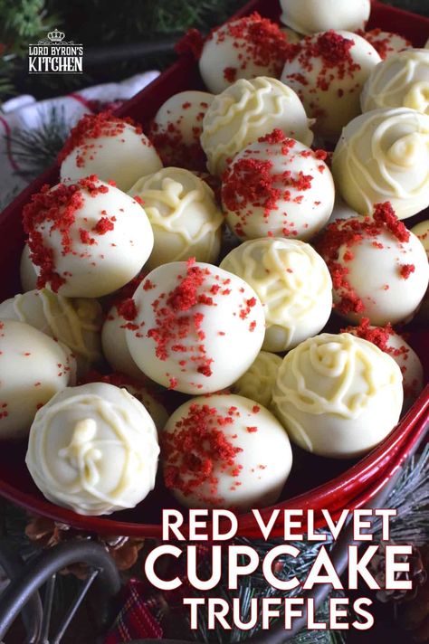 Truffles Red Velvet, Red Velvet Truffles Recipe, Red Velvet Truffles, Velvet Recipes, Cupcakes Christmas, Melted White Chocolate, Red Velvet Recipes, Red Velvet Cupcake, Festive Food