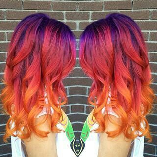 Sunset hair 💜 Balayage With Vivid Colors, Red And Orange Hair, Fire Hair Color, Sunset Hair Color, Sunset Hair, Hair Color Orange, Fire Hair, Beautiful Hair Color, Hair Color Purple