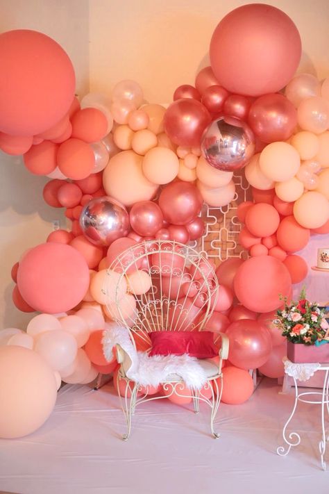 Coral Balloons Decorations, Coral Balloon Garland, Coral Birthday Decorations, Coral Balloons, Decorating Balloons, Coral Birthday Party, Coral Party, Pink Birthday Decorations, Coral Decor