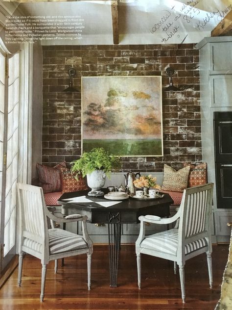 House Beautiful Kitchens, Banquette Seating, Kitchen Nook, Dining Nook, At The Table, Exposed Brick, Breakfast Room, Design Case, Beautiful Kitchens