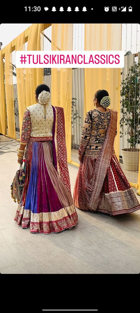 Chaniya Choli Blouse Pattern New, Garba Blouse, Latest Chaniya Choli Design, Chaniya Choli Designs Weddings Latest, Chaniya Choli Designs Weddings, Colorful Lehenga, Choli Pattern, Choli Navratri, Lehenga Designs Latest