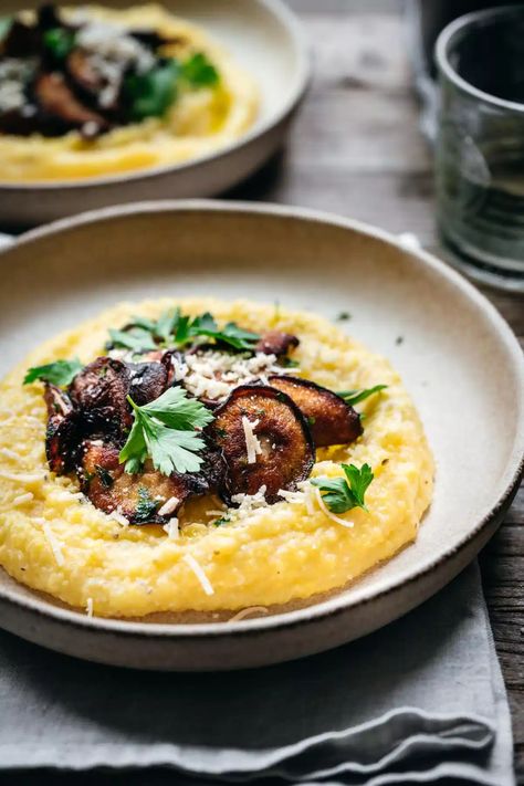 Creamy vegan polenta with mushrooms is a fantastic easy weeknight dinner recipe for the whole family. Perfect for Meatless Monday or a vegan staple to incorporate into your meal plan. Polenta With Mushrooms, Warm Recipes, Vegan Polenta, Mushroom Polenta, Ricotta Recipe, Polenta Recipe, Baked Polenta, Crowded Kitchen, Vegan Bolognese