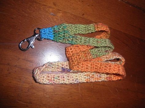 Crocheted Lanyard, Bookmark Keychain, Crochet Belts, Christmas At Disneyland, Crochet Lanyard, Crochet Keychains, Crochet Mask, Jewelry Crochet, Crochet Keychain Pattern