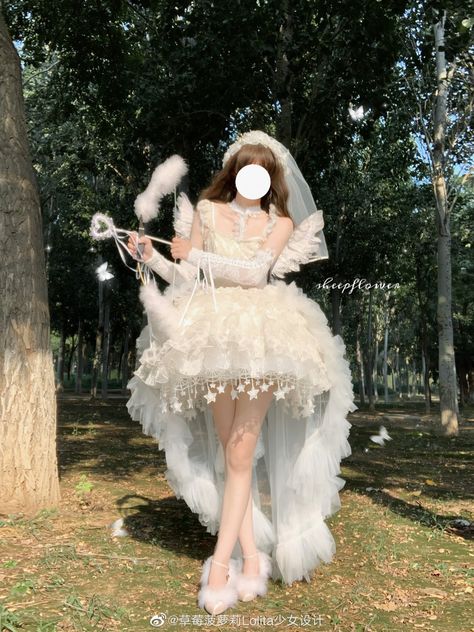 Fariy Tail Aesthetic Outfits, Angelic Clothes, Angel Aesthetic Outfit, Angel Outfits, Swan Dress, Rose Jacket, Angel Fashion, Angel Outfit, Vintage Slip Dress